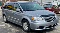 2015 Chrysler Town and Country Touring
