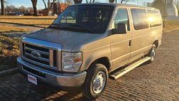 2009 Ford E-Series E-350 XL Super Duty Passenger Van