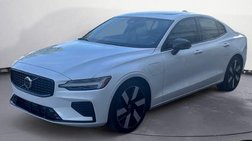 2024 Volvo S60 Recharge T8 Ultimate Dark Theme