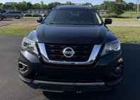 2020 Nissan Pathfinder Platinum
