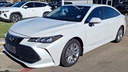 2022 Toyota Avalon Hybrid XLE