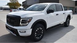 2024 Nissan Titan PRO-4X