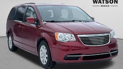 2016 Chrysler Town and Country LX