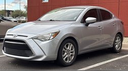 2017 Toyota Yaris iA Base