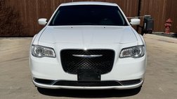 2018 Chrysler 300 Touring