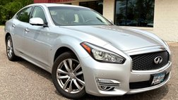 2016 Infiniti Q70 3.7