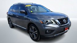2017 Nissan Pathfinder Platinum