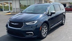 2025 Chrysler Pacifica Hybrid Pinnacle