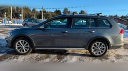 2017 Volkswagen Golf Alltrack TSI S 4Motion