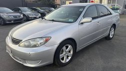 2005 Toyota Camry LE