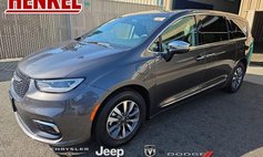 2023 Chrysler Pacifica Hybrid Limited