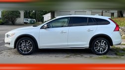 2016 Volvo V60 Cross Country T5 Platinum