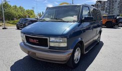 2003 GMC Safari SLT