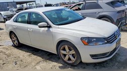 2013 Volkswagen Passat SE PZEV