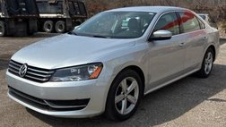 2014 Volkswagen Passat 1.8T Wolfsburg Edition