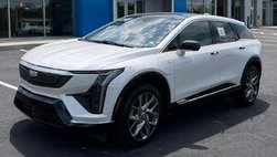 2025 Cadillac OPTIQ Luxury 1