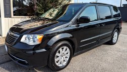 2016 Chrysler Town and Country Touring