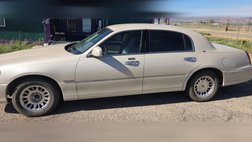2001 Lincoln Town Car Cartier