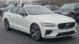 2022 Volvo S60 Recharge T8 R-Design Expression