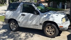 2003 Chevrolet Tracker Base