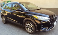 2022 Nissan Kicks SV