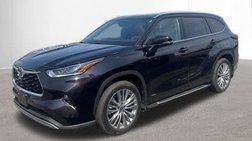 2022 Toyota Highlander Hybrid Platinum