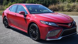 2021 Toyota Camry Hybrid XSE