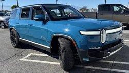 2023 Rivian R1S Adventure