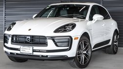 2025 Porsche Macan T