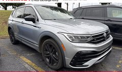 2022 Volkswagen Tiguan SE R-Line Black