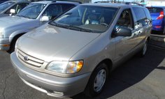 2002 Toyota Sienna XLE