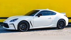 2024 Toyota GR86 Premium