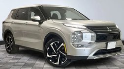 2023 Mitsubishi Outlander PHEV SE