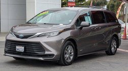 2021 Toyota Sienna LE 8-Passenger