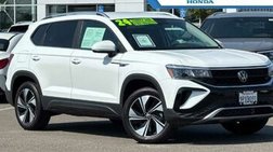 2024 Volkswagen Taos SE 4Motion
