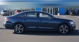 2022 Volkswagen Passat R-Line