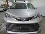 2024 Toyota Sienna XLE 8-Passenger