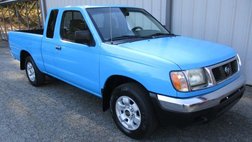 2000 Nissan Frontier XE