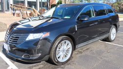 2019 Lincoln MKT Reserve