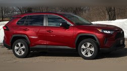 2022 Toyota RAV4 Hybrid LE