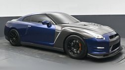 2015 Nissan GT-R Black Edition