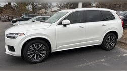 2022 Volvo XC90 T5 Momentum