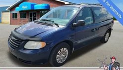2006 Chrysler Town and Country Base