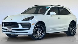 2025 Porsche Macan T