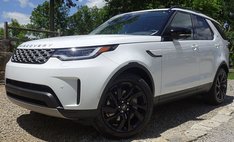 2024 Land Rover Discovery P300 S