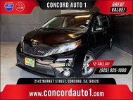 2013 Toyota Sienna SE 8-Passenger