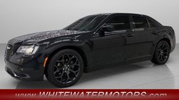 2019 Chrysler 300 Touring