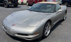 2000 Chevrolet Corvette Base