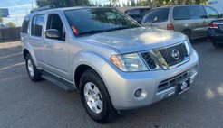 2010 Nissan Pathfinder S FE+