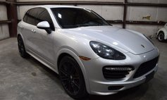 2013 Porsche Cayenne GTS
